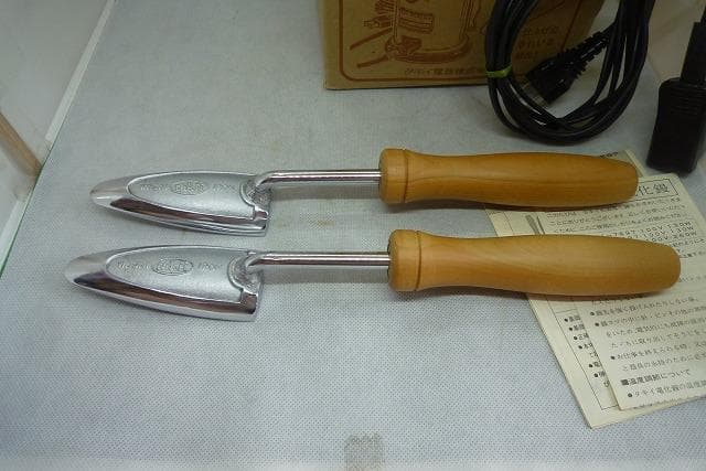 マー君　新品完全未使用　 タキイ和裁電化鏝 和裁コテ　和裁こて　鏝２本付