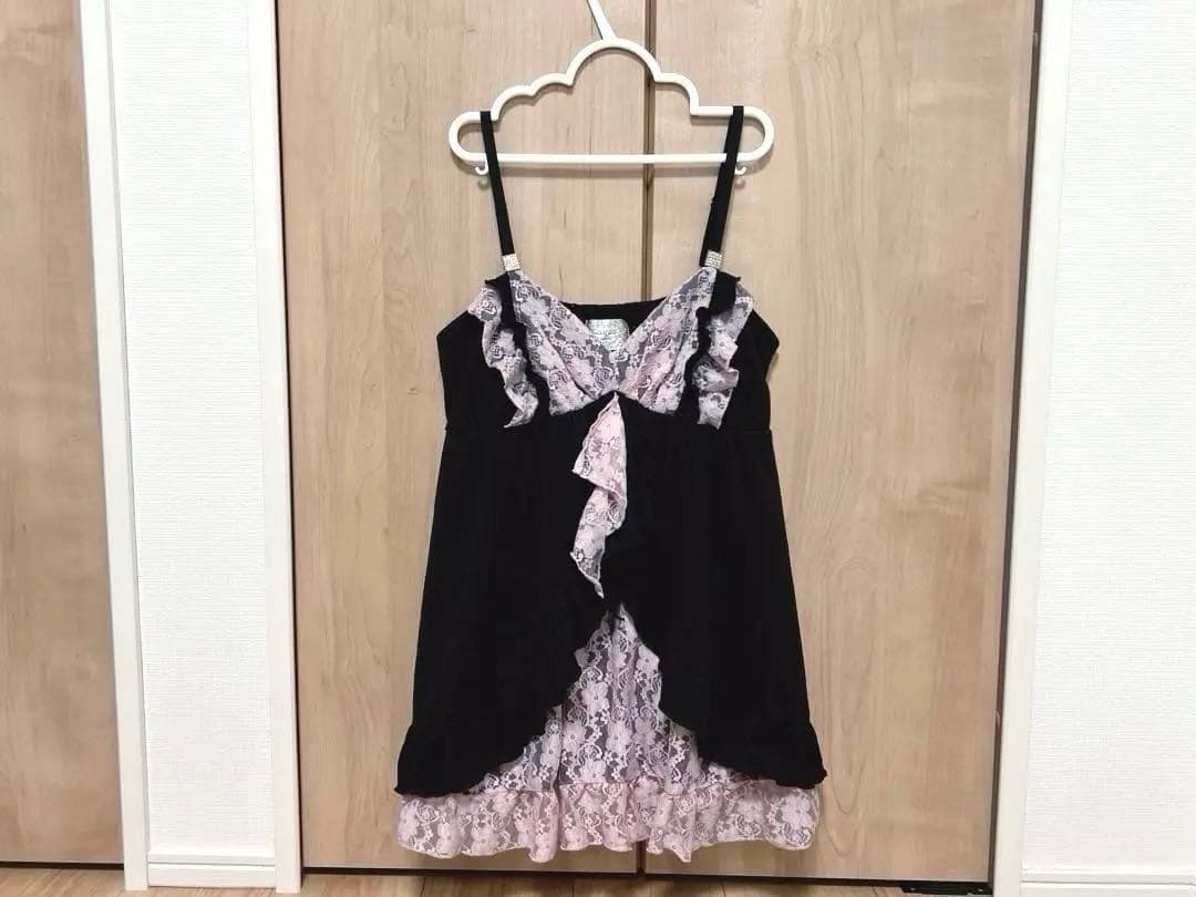 GOLDS♡肩紐ビジュー♡ふりふりラッフルフリル♡レースキャミトップスⅡ♡BK