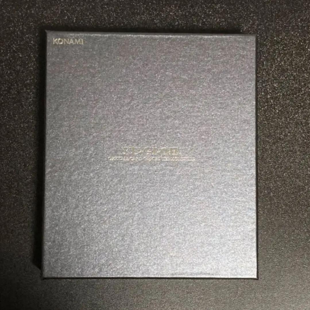 遊戯王 ブラックマジシャン ステンレス 限定10000個 シリアルナンバー入り