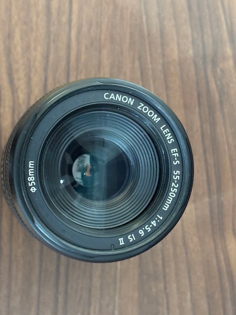 Canon EOS Kiss X7 デジタル一眼レフカメラ　ダブルズームキット