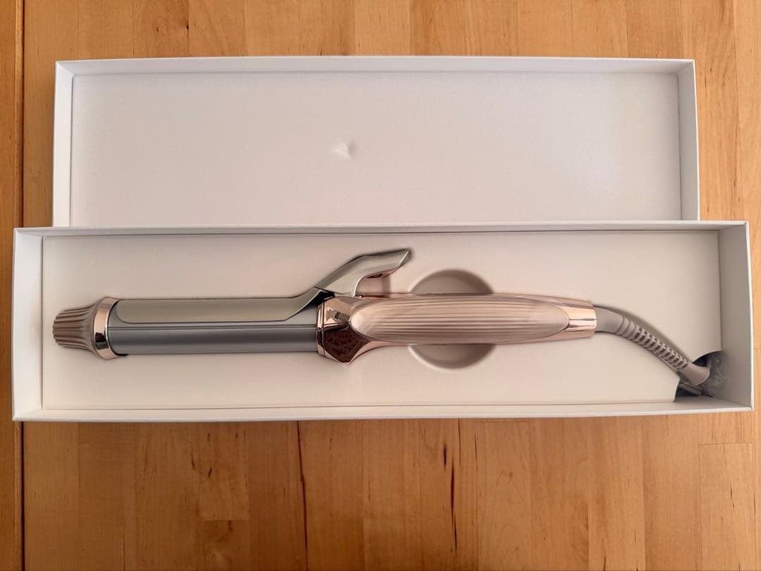 【最終値下げ・新品】リファカールアイロンプロプラス最新モデル