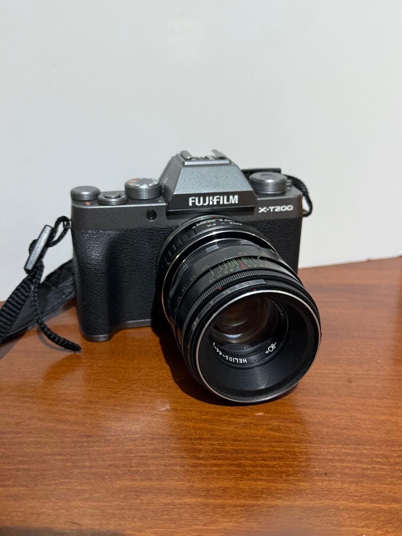 FUJIFILM X-T200本体+ helios 44-2 58mm f2
