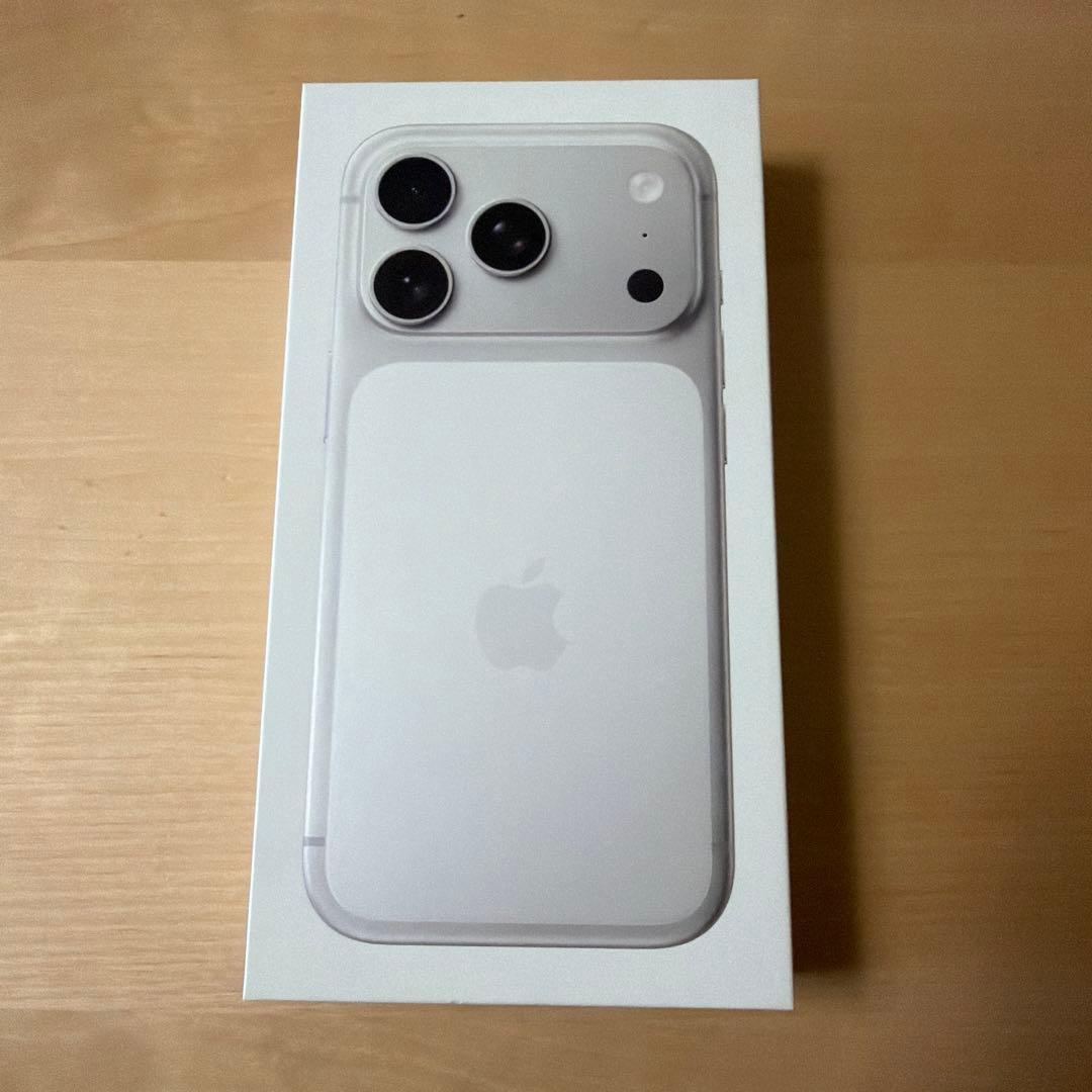 【値下げ/新品未使用】iPhone17Pro 256GB