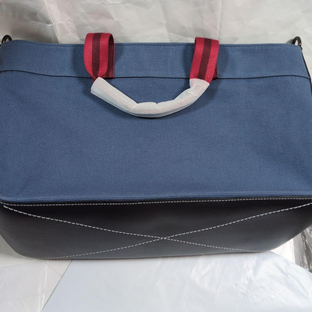 日曜日までお値引き　コーチ　キャンパス地　トートバック