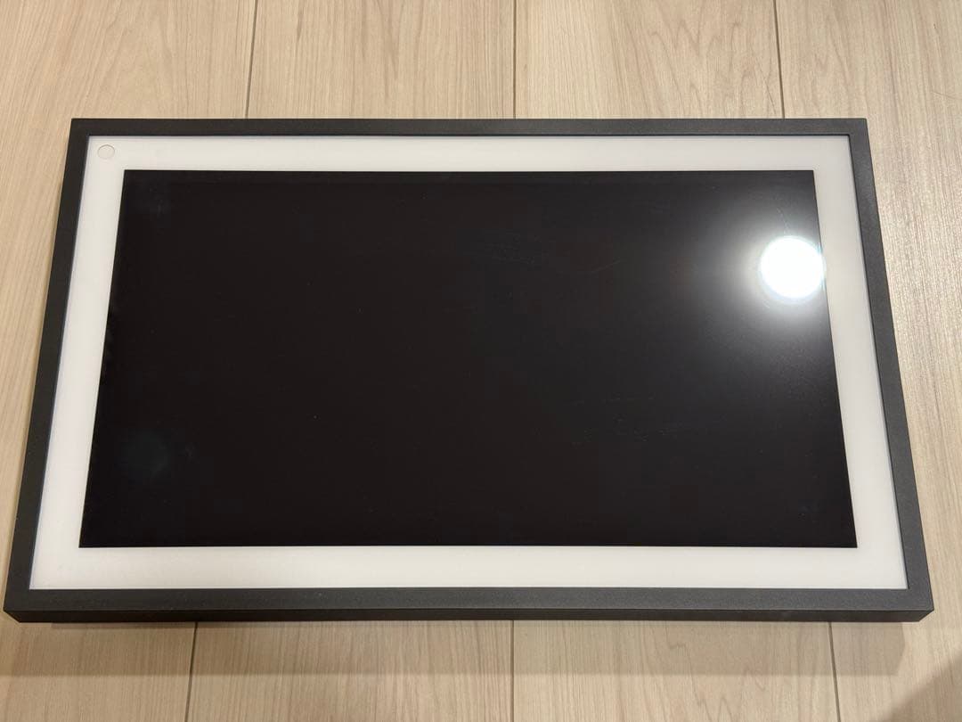 Echo Show 15 第一世代　パネルフレーム、壁美人付属