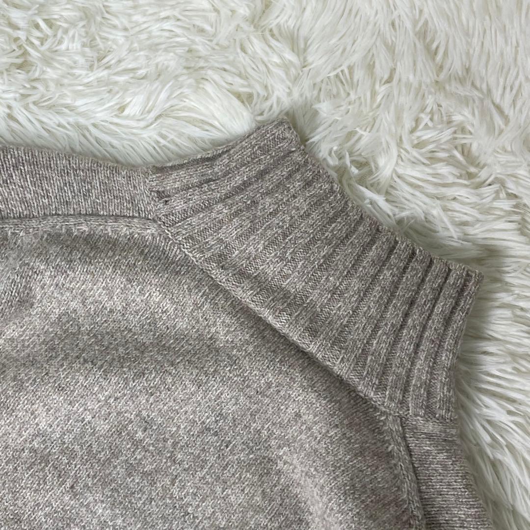 美品 セオリーリュクス ハイネックニット　ウールカシミヤ　スリット　グレージュ