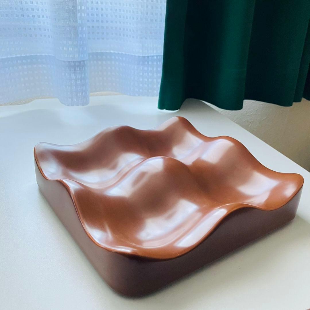 ジョルジオ・ソアヴィ OLIVETTI セラミックトレイ