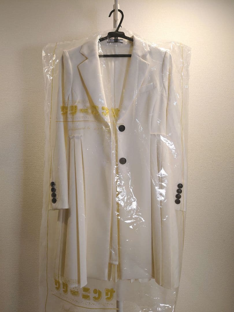 フォクシーニューヨーク定価13万ワンピ、コートにも♪、プリーツスカートワンピ