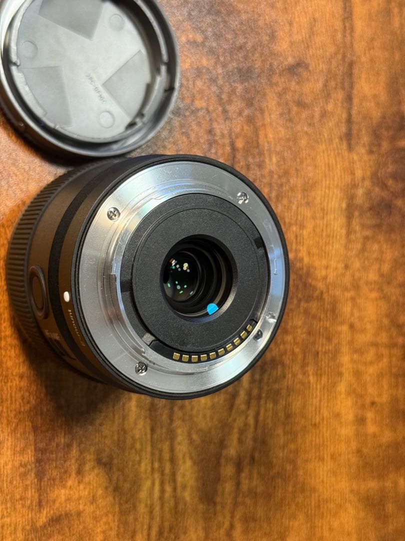 ソニー SONY 11mm F1.8 広角レンズ フィルター・ケース付属 美品