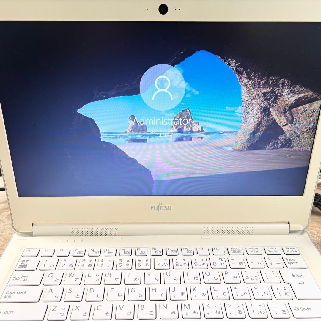 【未使用ジャンク】富士通 FMVL35C2W ノートパソコン 付属品完備