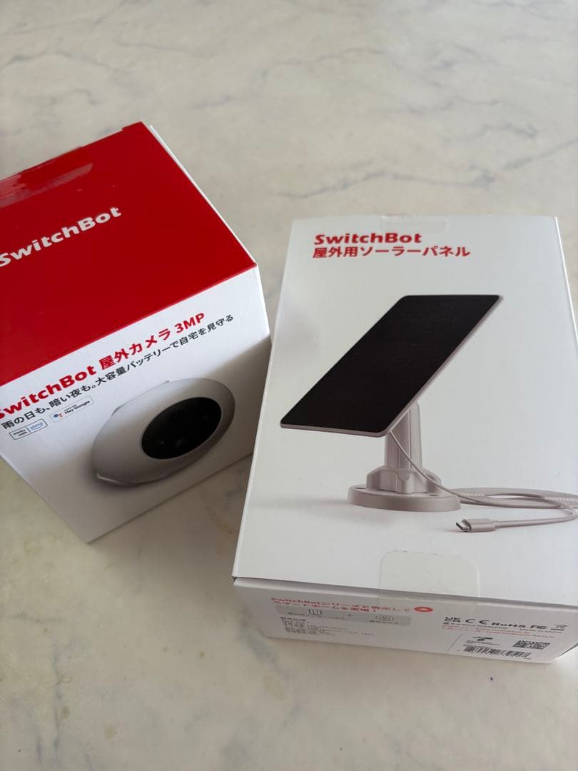 SwitchBot 防犯カメラ 3MP ソーラーパネルセット