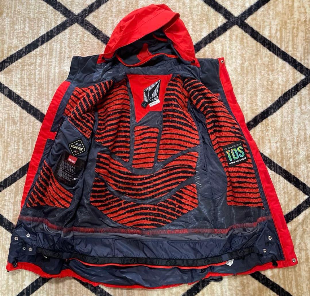 ボルコム volcom ゴアテックス　goretex ウェア　スノーボード　赤系