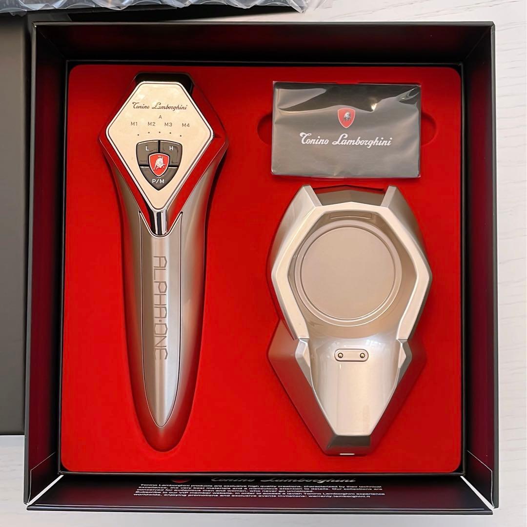 【新品未使用】美顔器 アルファワン シャンパンゴールド 昨年6月購入