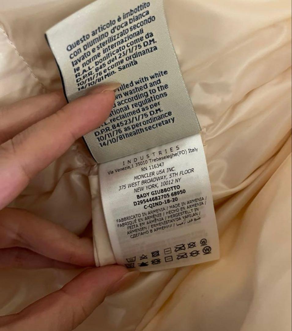 MONCLER ダウンジャケット Sサイズ