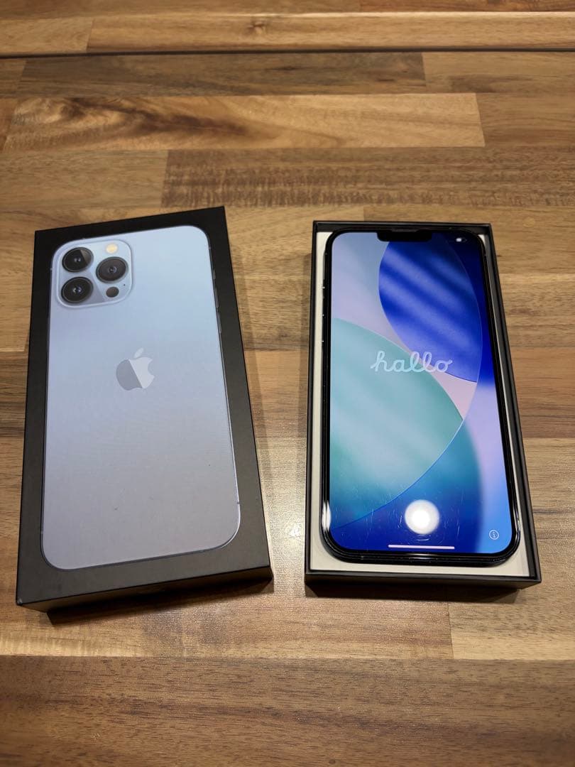 週末値下げ　iPhone13Pro MAX美品　256G シエラブルー 本体