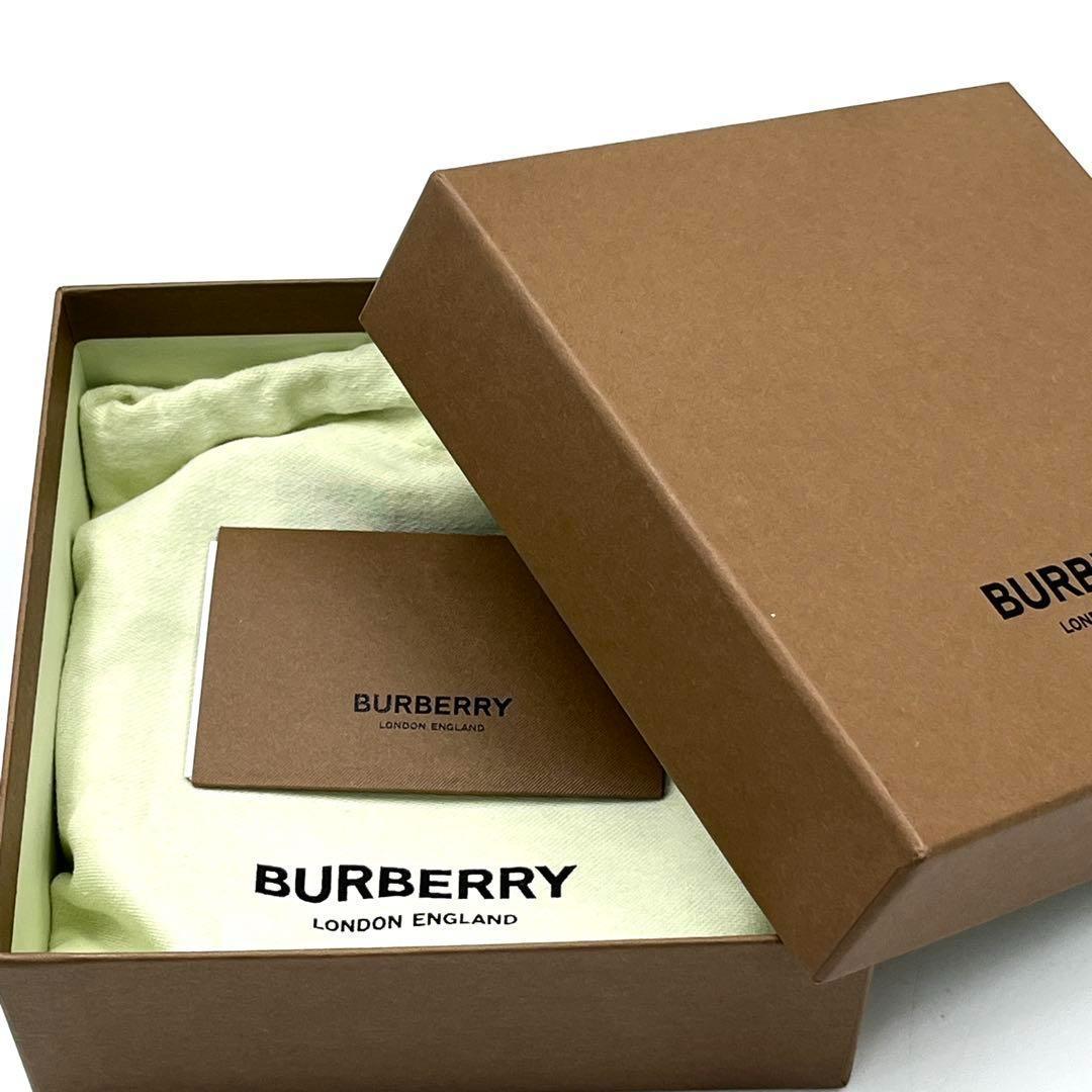 【未使用級・付属品有り】バーバリー ベルト ノバチェック TBロゴバックル