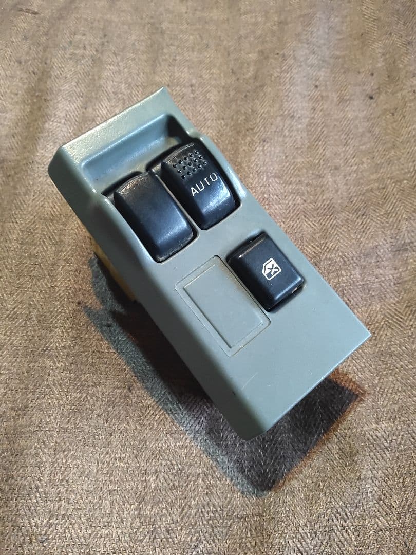 ★キャンター KK-FG50EBD パワーウィンド　ＰＷ　右スイッチ・動作品!!