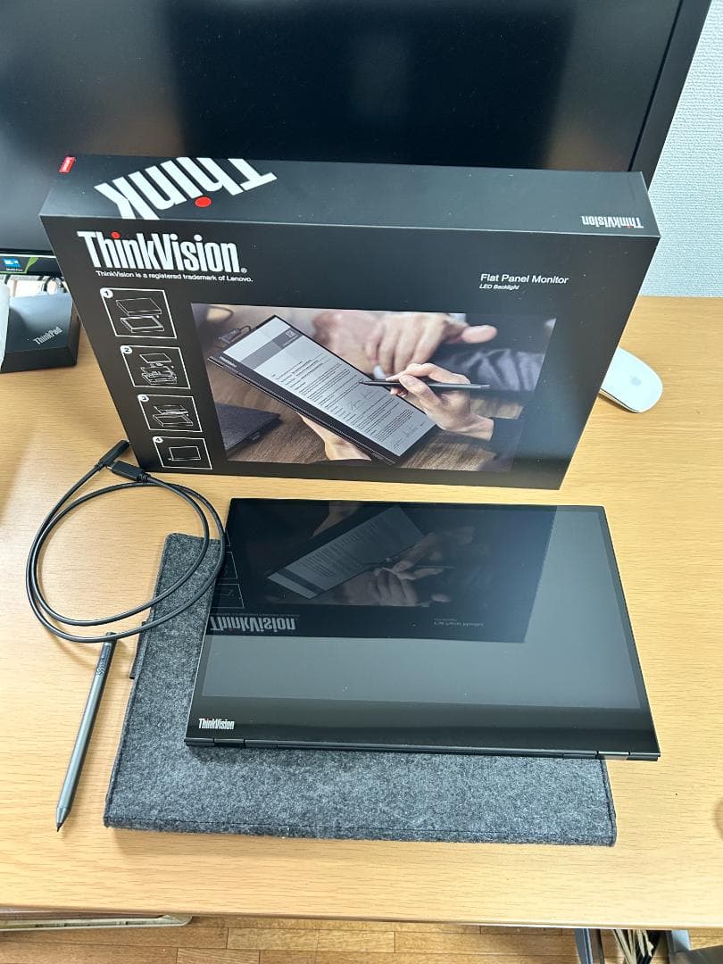 ディスプレイ・モニター本体 ThinkVision m14t