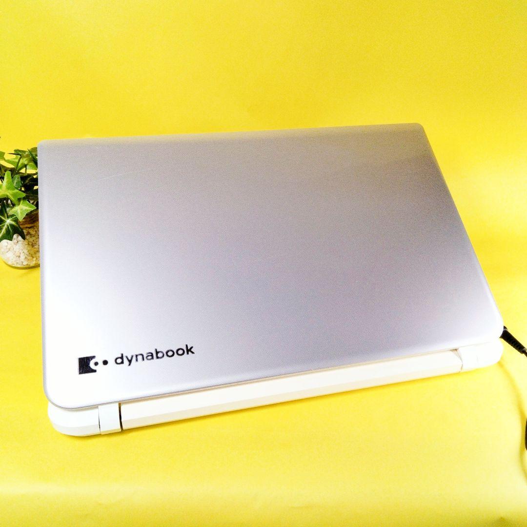 断トツお買い得ⅰ3＆新品SSD256GB✨ノートパソコンカメラ付き✨ブルーレイ