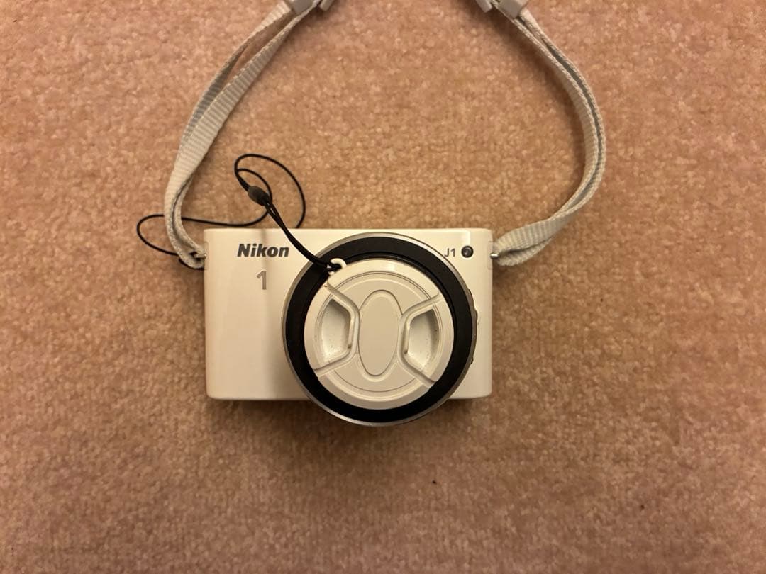 Nikon 1 J1 ホワイト コンパクトデジタルカメラ