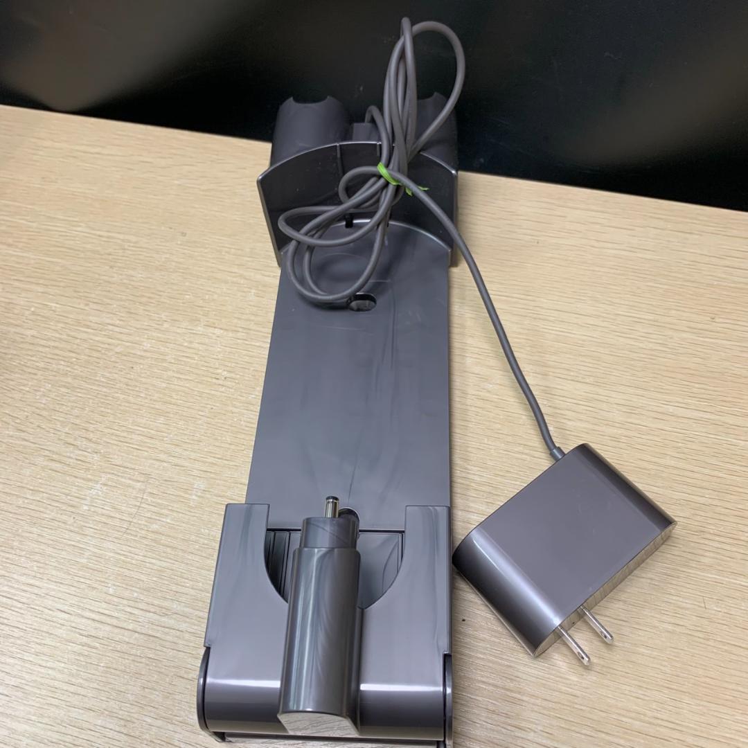 ★美品　Dyson V8 Origin SV25　スティッククリーナー レッド