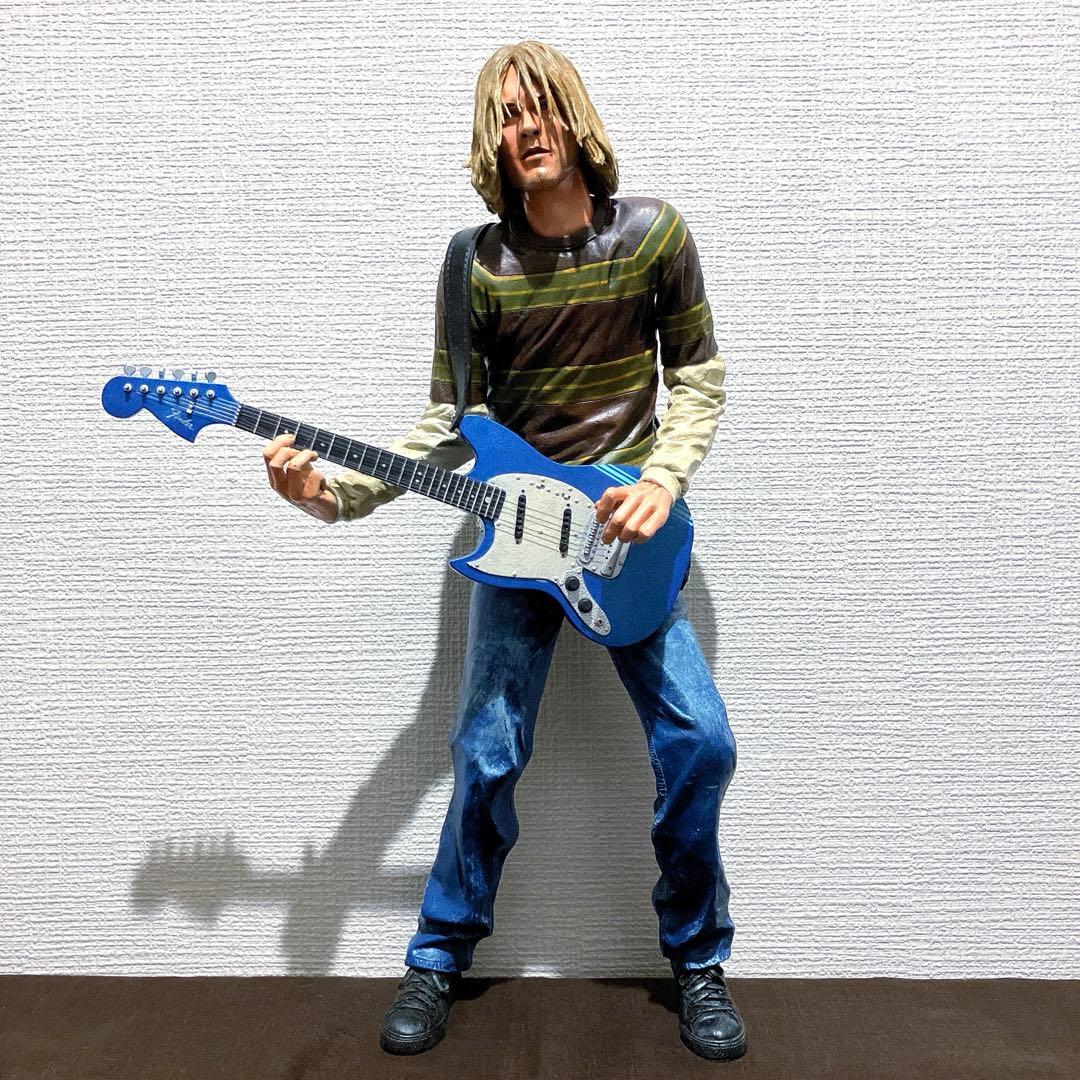 Y*e様 【完動品❗️】NIRVANA カート・コバーン18インチ サウンドフィ