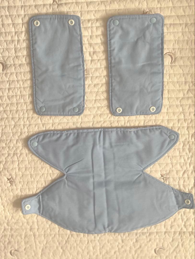 ベビービョルン ハーモニーネイビー抱っこ紐　リバーシブルカバー付き