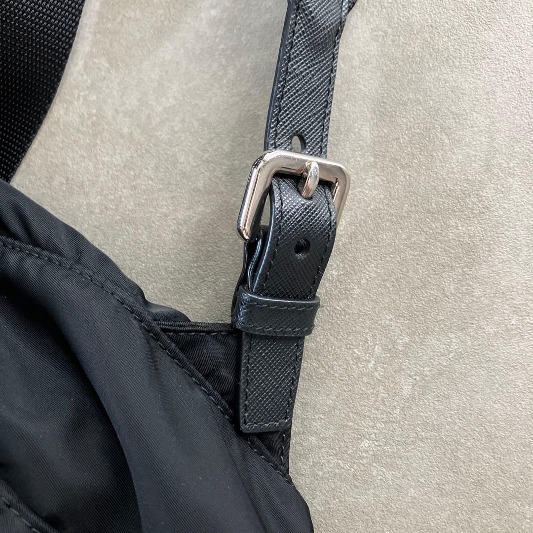 【匿名配送】PRADA プラダ　リュック　ブラック　1BZ005