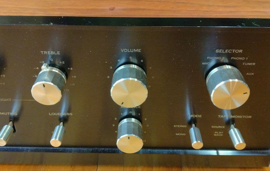 LDH様限定サンスイプリメインアンプAU666中古整備完動品