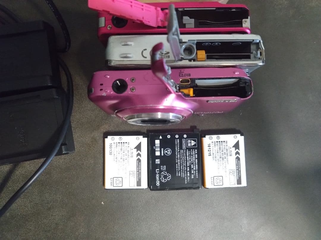 オールドコンデジ デジタルカメラ まとめ売り　3台