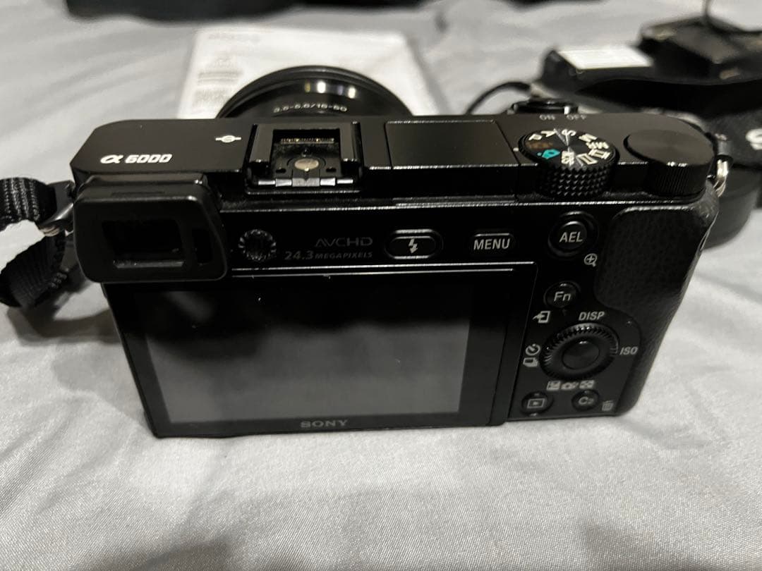 SONY a6000 ミラーレス一眼 標準レンズ付き