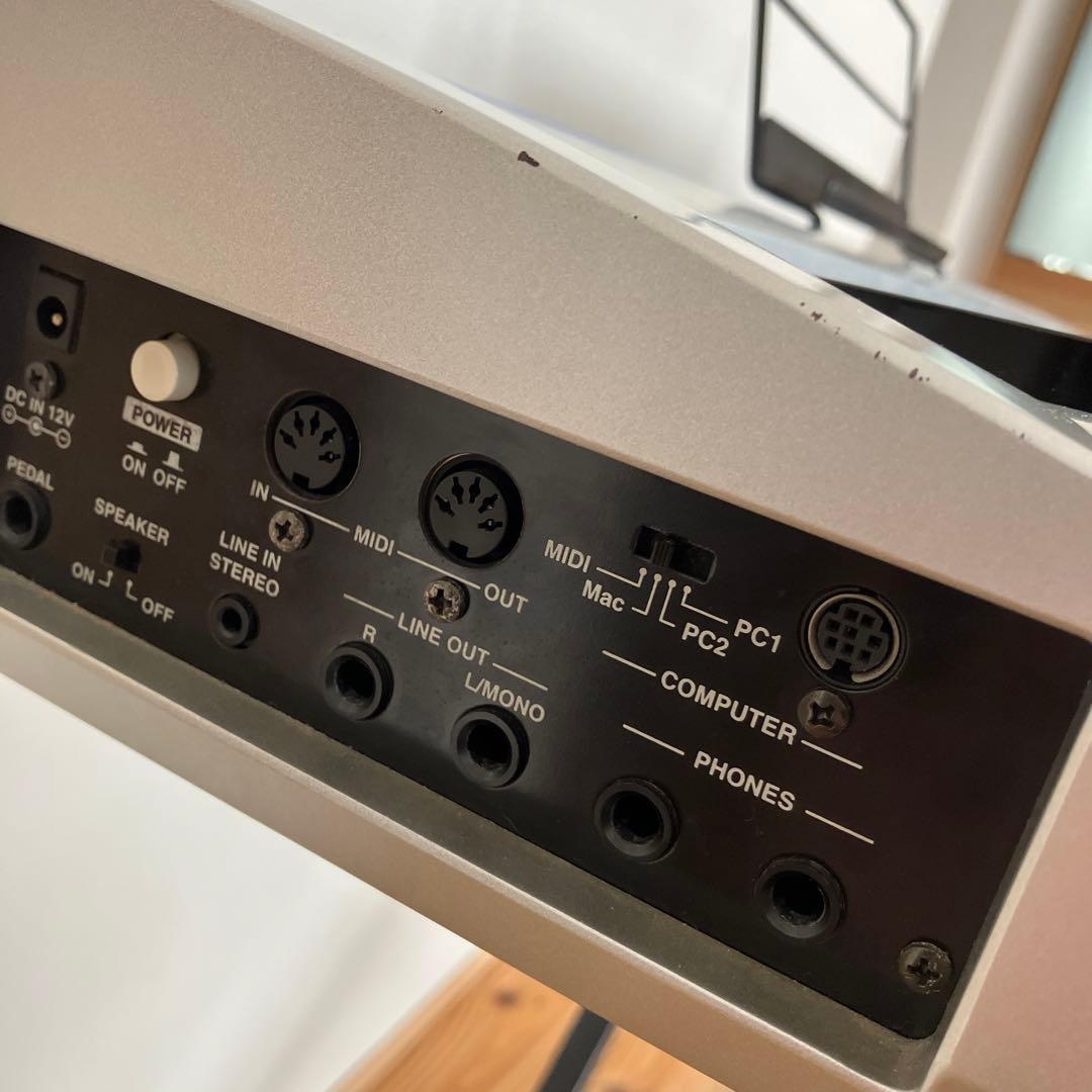 発送不可　一部地域配達可　KAWAI電子ピアノes1 ピアノカバー