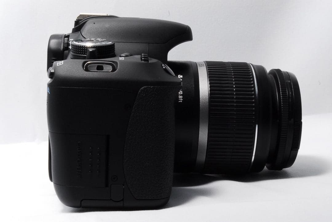 ❣️付属品多数❣️Canon Kiss X5 デジタル一眼レフカメラ