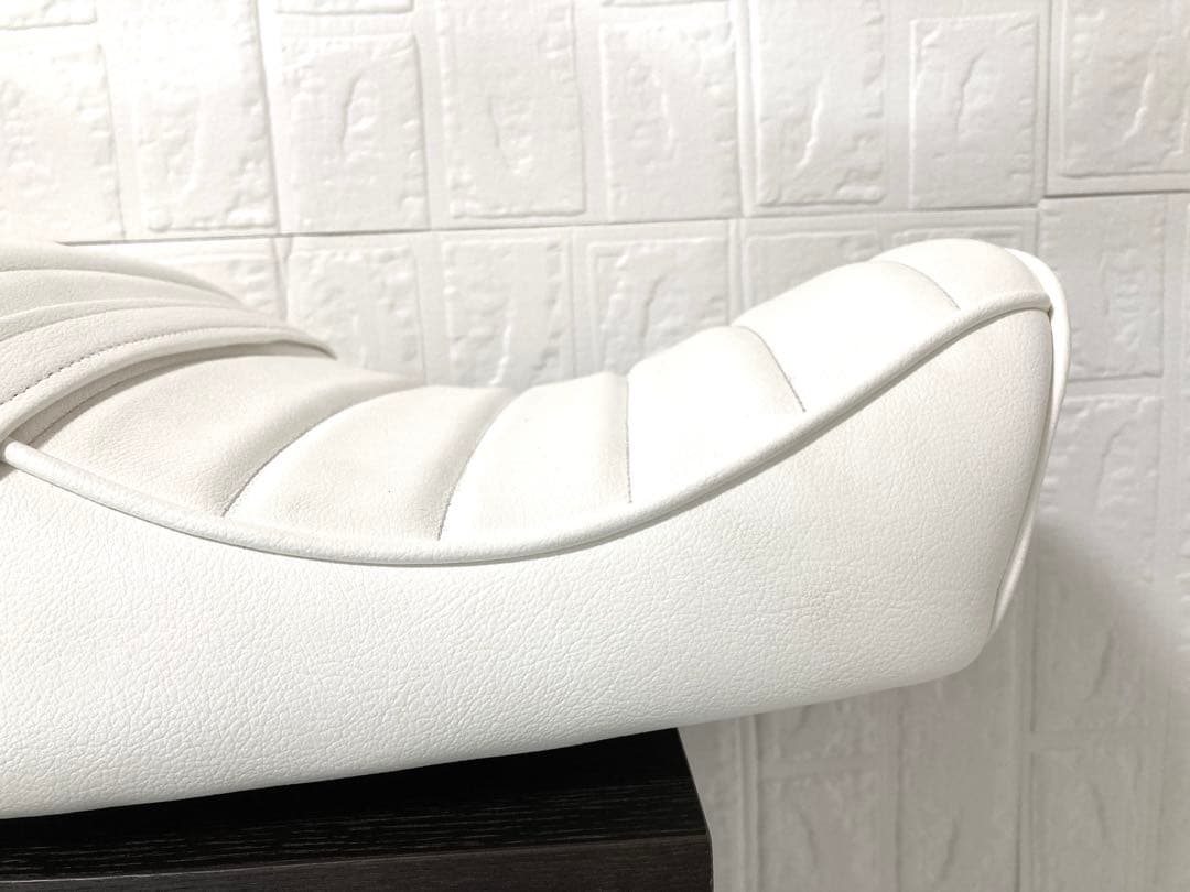 GS400 ホワイトレザー タックロールシート（あんこ抜き)