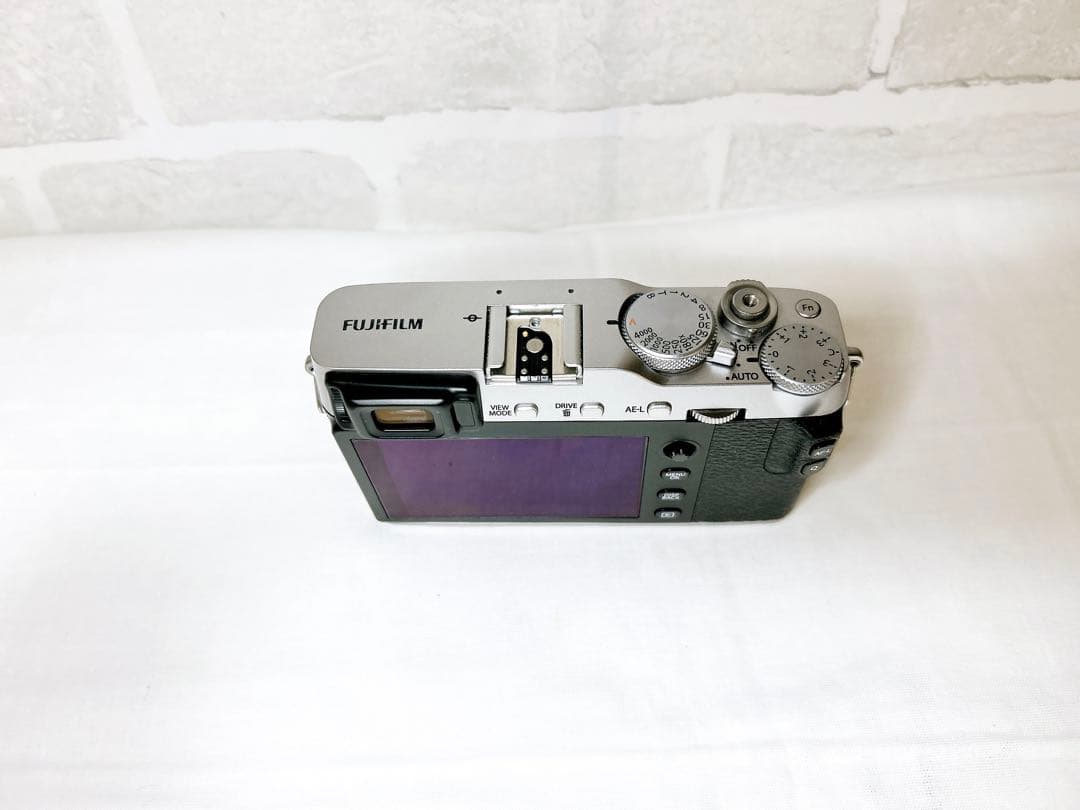 ⭐️奇跡 シャッター数:2回⭐️ 富士フイルム FUJIFILM X-E3シルバー