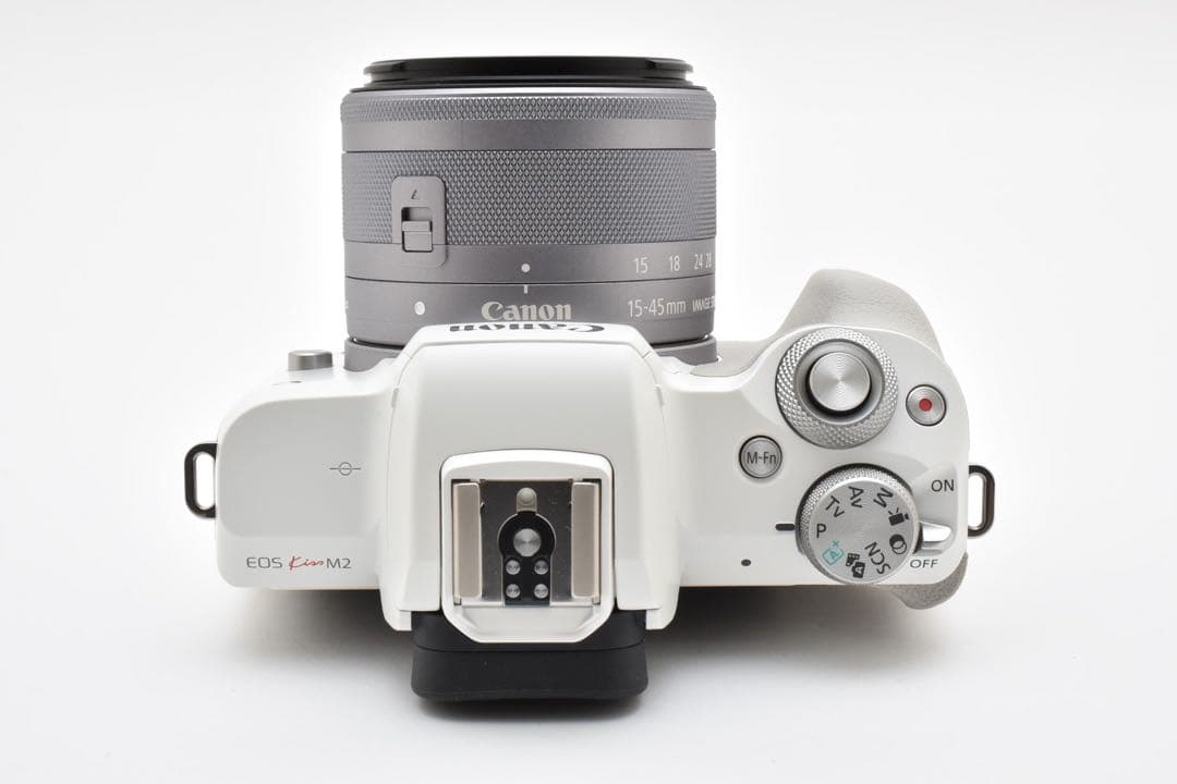 キヤノンCANON EOS KISS M2 EF-M15-45mm IS STM