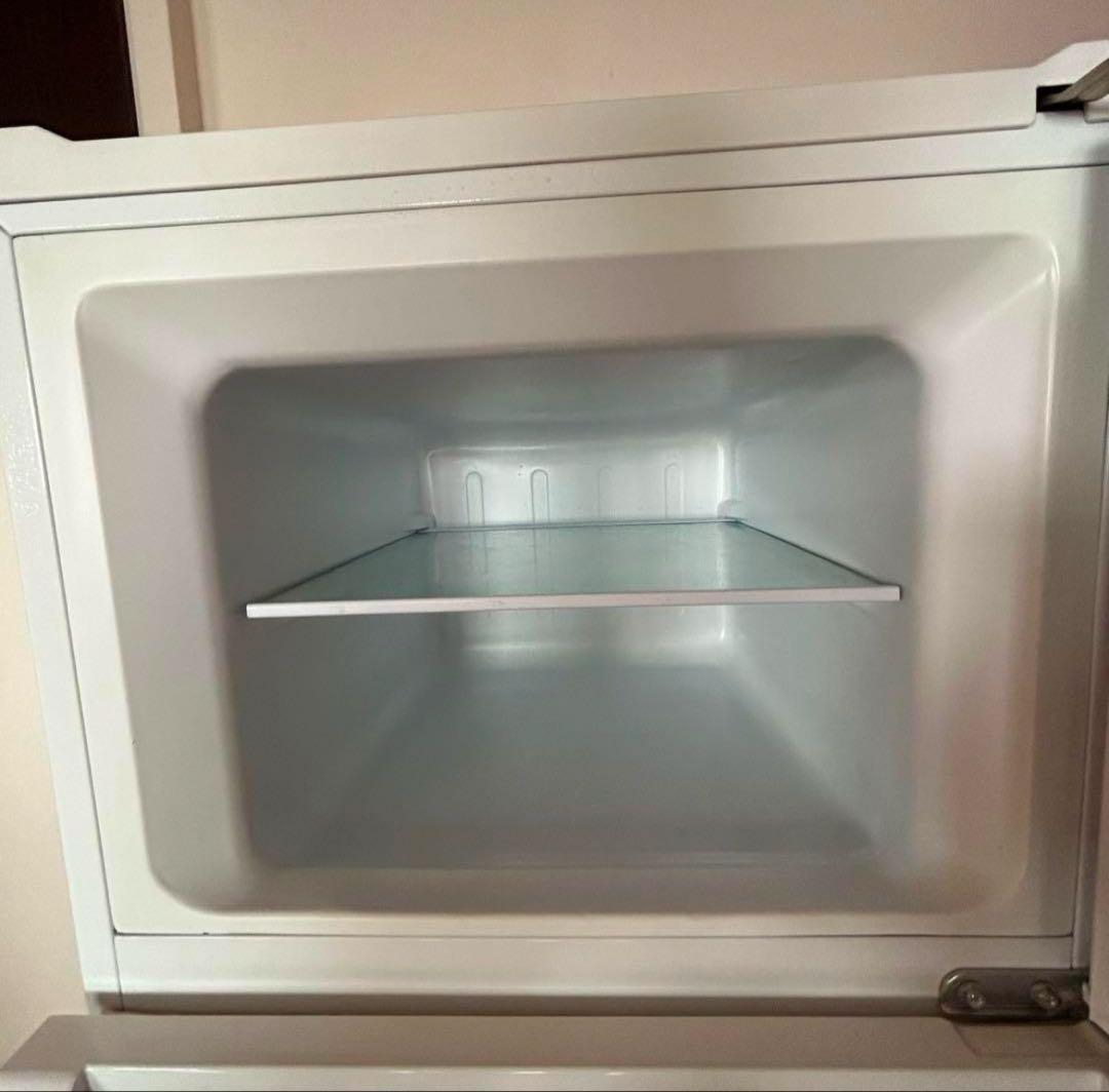 ホワイト冷蔵庫 IWHCF1091