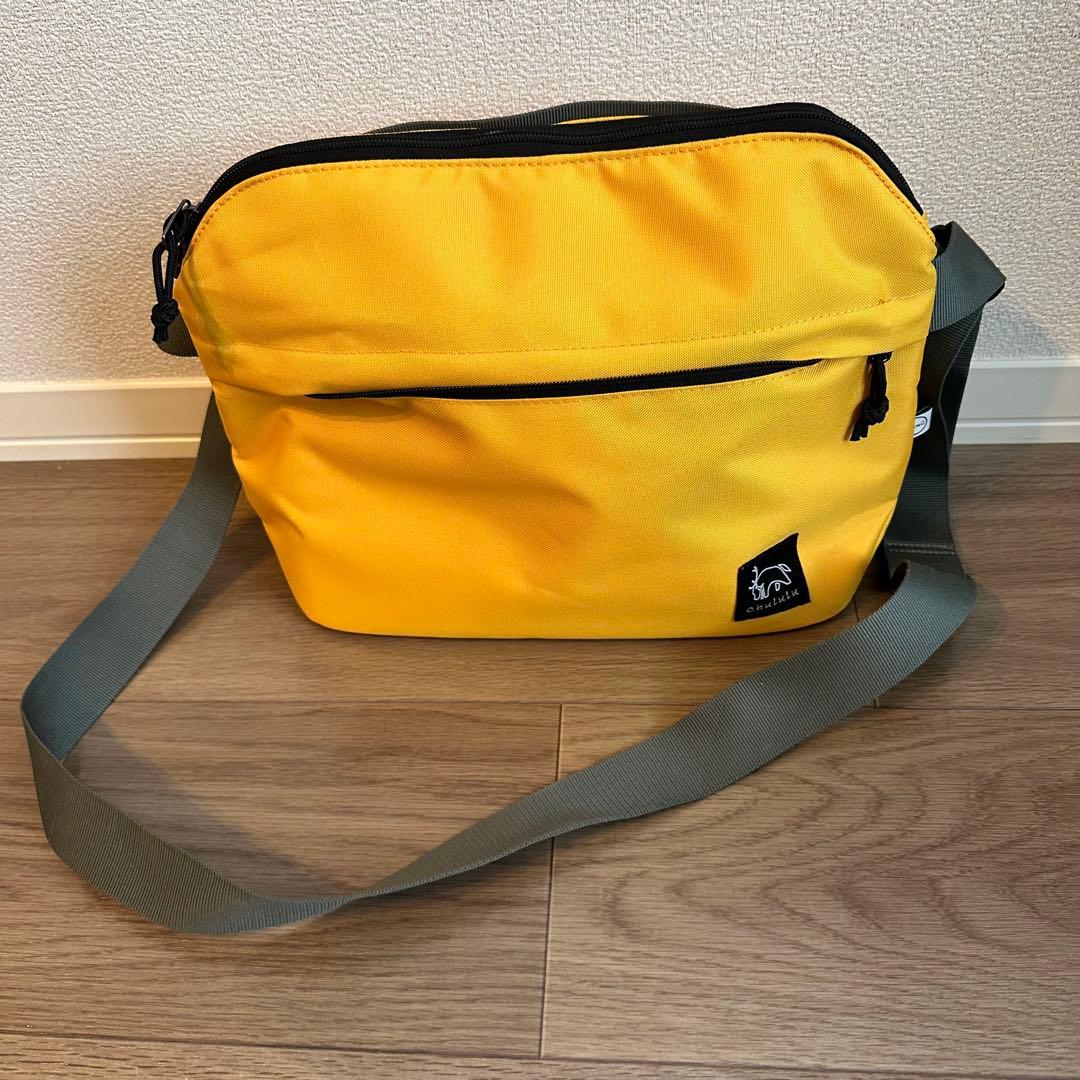 【美品】SONY α6100 Eマウント 純正バッテリー×3個付属