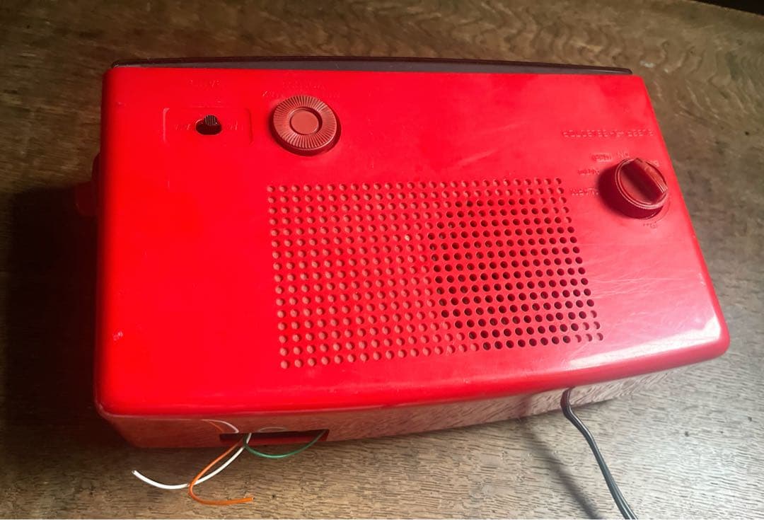 動作確認済　ナショナル　パタパタ時計　赤　レトロ ラジオチューナー　置き時計