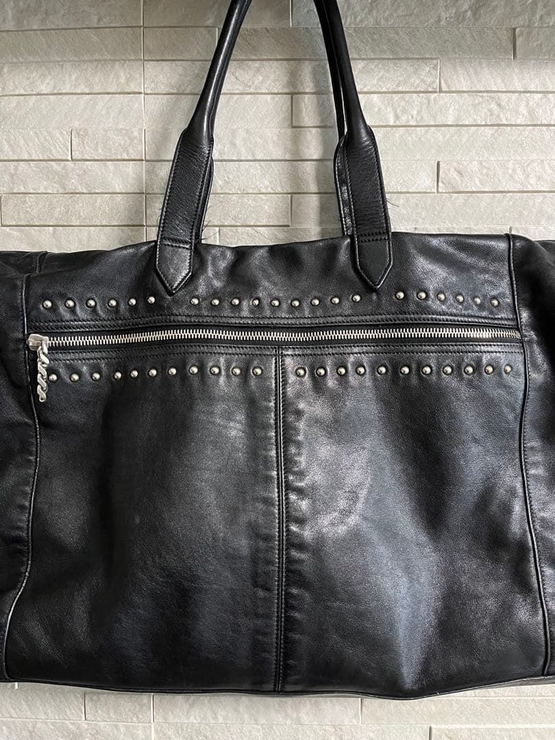 SAINT LAURENT PARIS スタッズバッグ