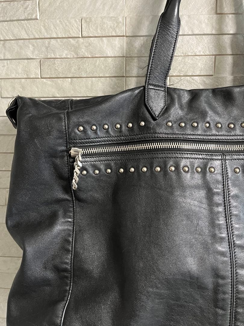 SAINT LAURENT PARIS スタッズバッグ