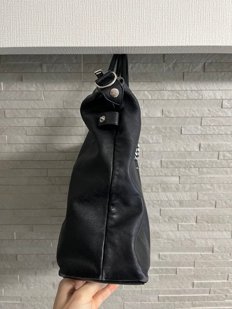 SAINT LAURENT PARIS スタッズバッグ