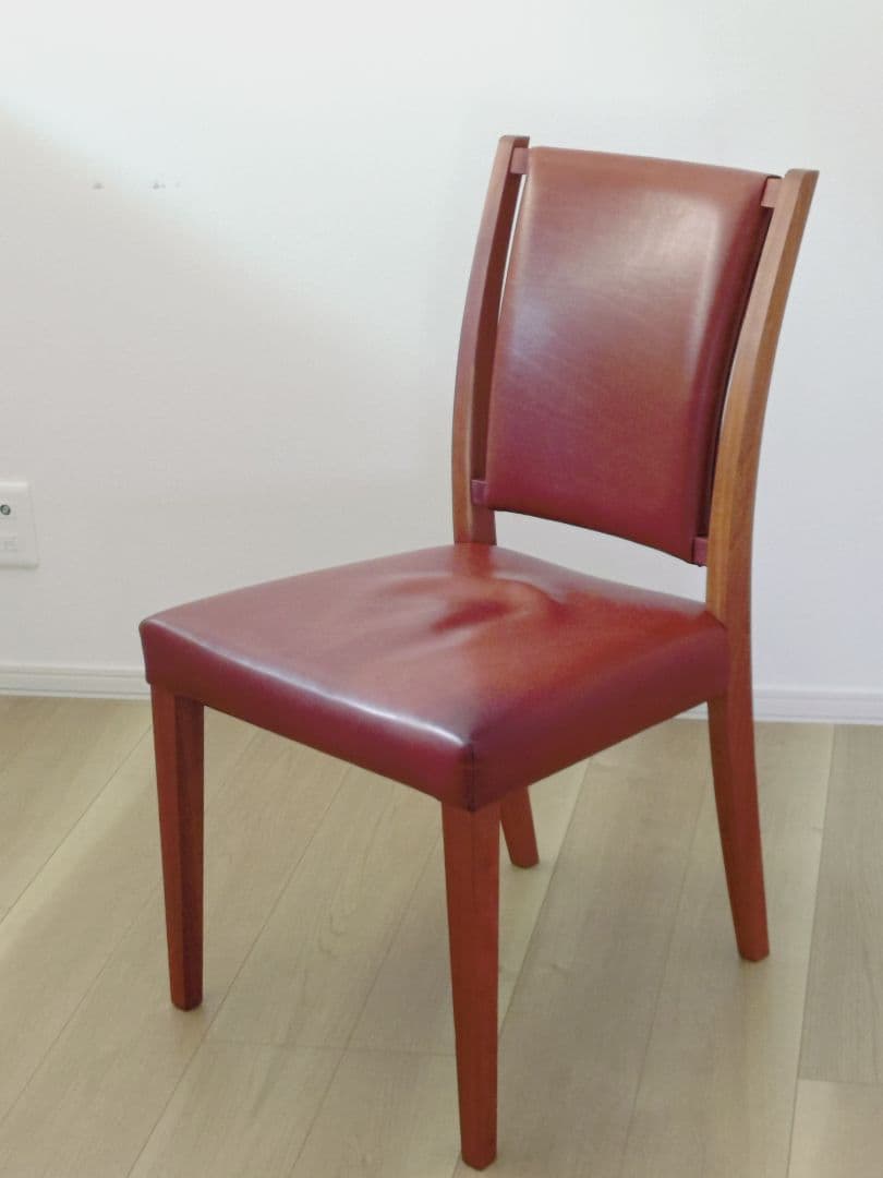 ウッドユウライクカンパニー　革張りチェア