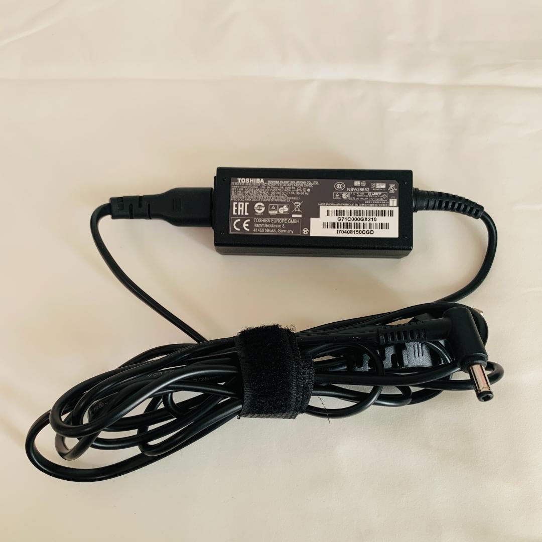 T07D【美品】東芝 13.3型/i5第8世代/16GB/512GB l