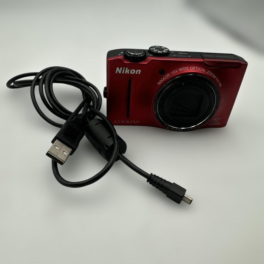 ②Nikon COOLPIX S8100