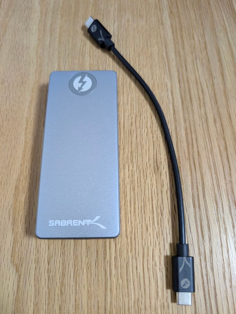 Thunderbolt3専用SSDケース SABRENT EC-T3NS