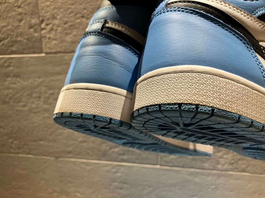 【美品】Air Jordan 1 High OG \"UNC Toe\"