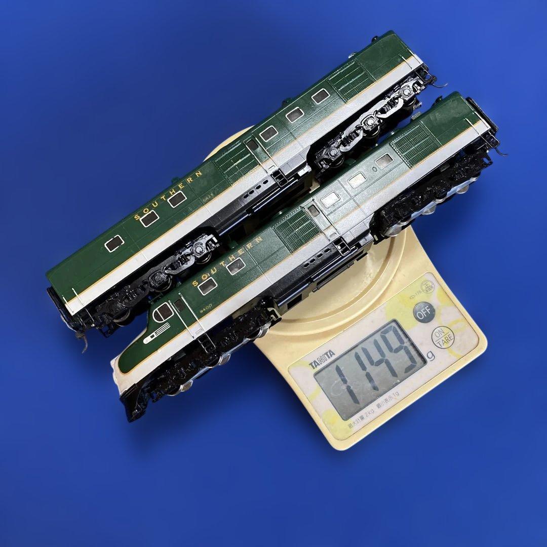 アメリカ型金属製HOゲージ機関車 2両セット