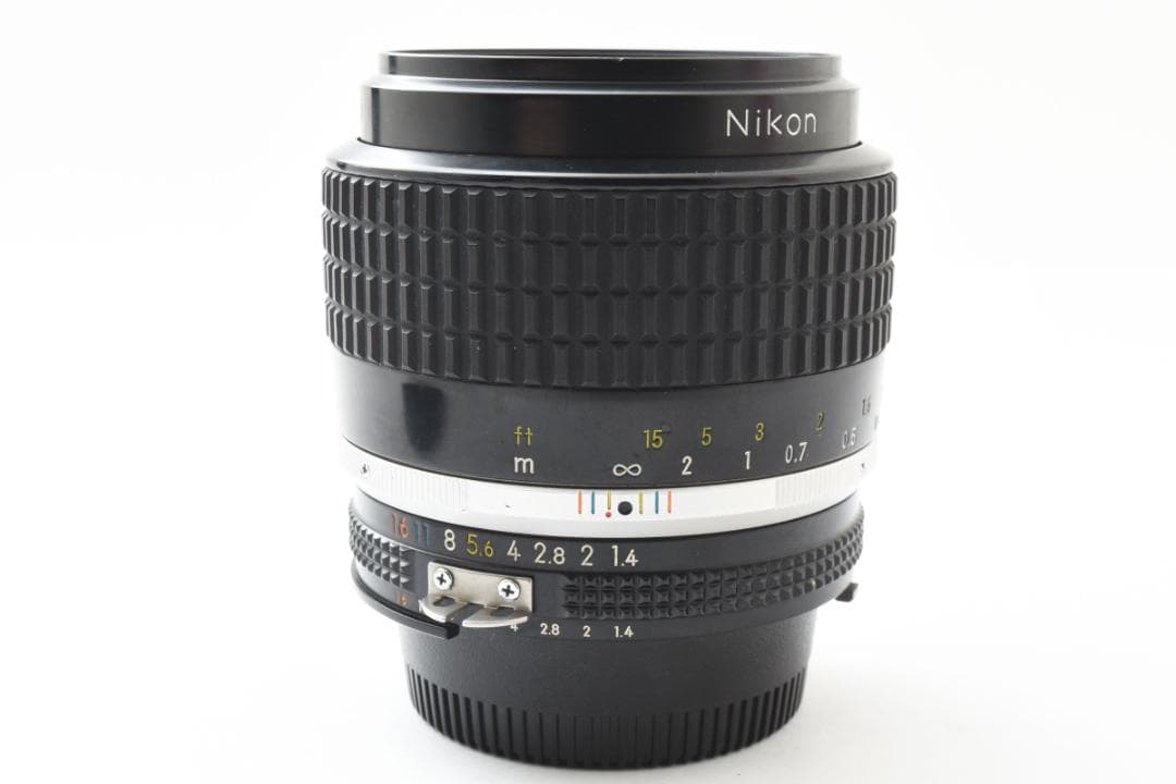 美品　ニコン AI-S NIKKOR 35mm f1.4 MF レンズ　A351