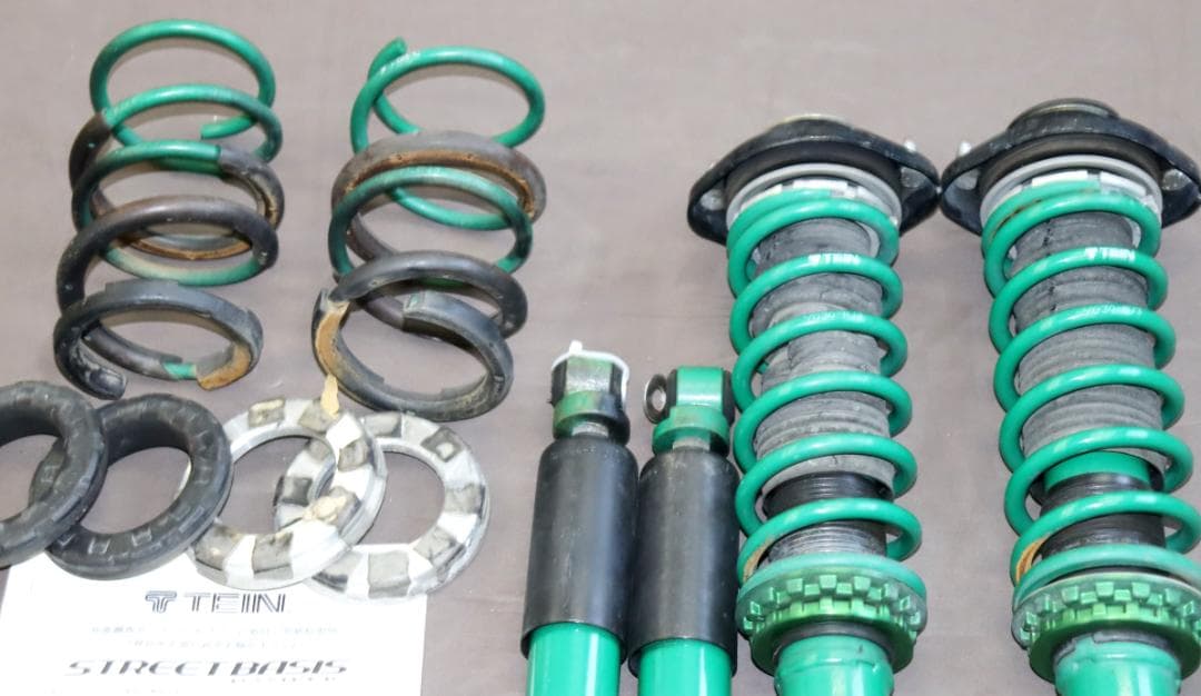 eKカスタム B11W eKスペースカスタム B11A デイズ B21W　車高調